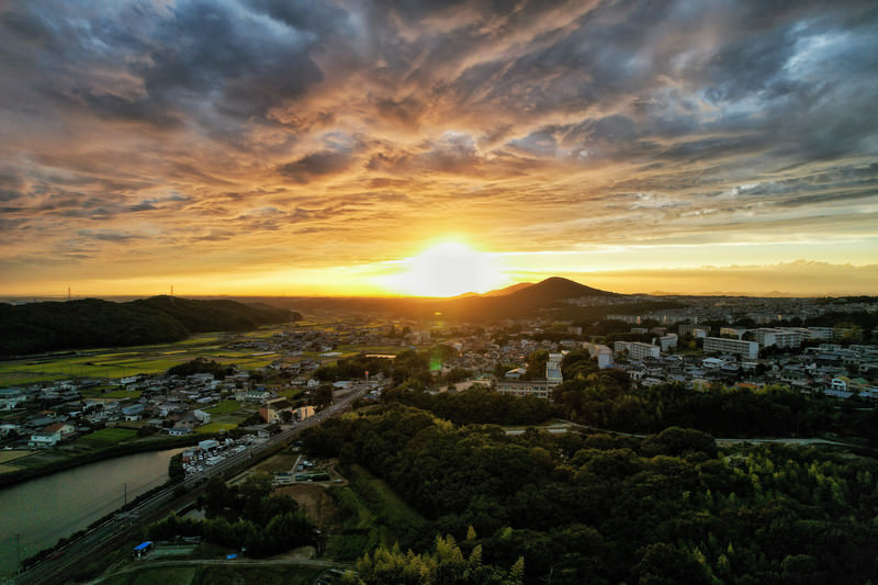 日の出の写真です。